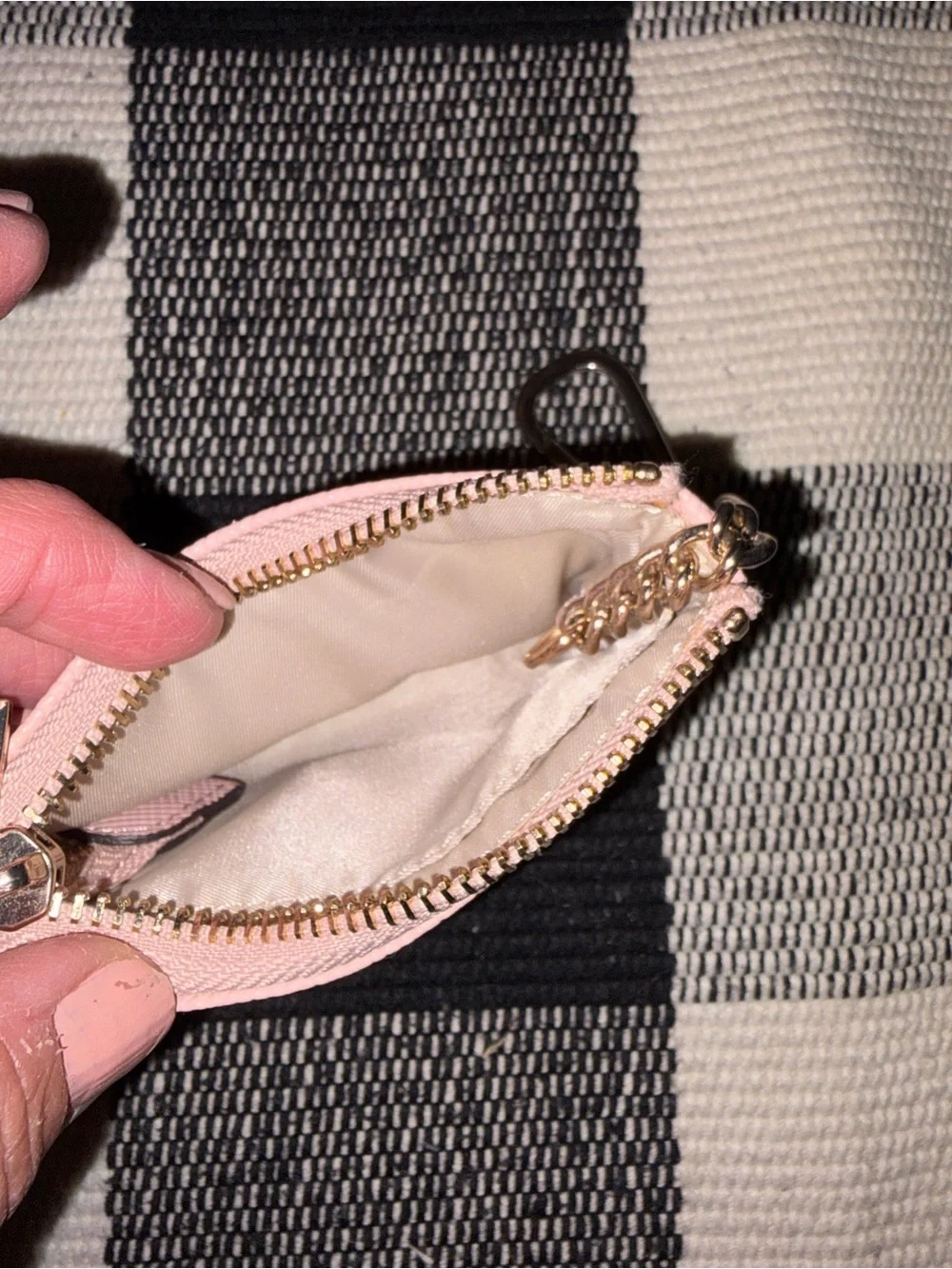 GUESS Blush Zip Card Case with Gold Chain Keyring